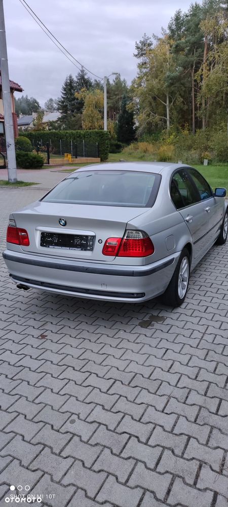 BMW Seria 3 - 38