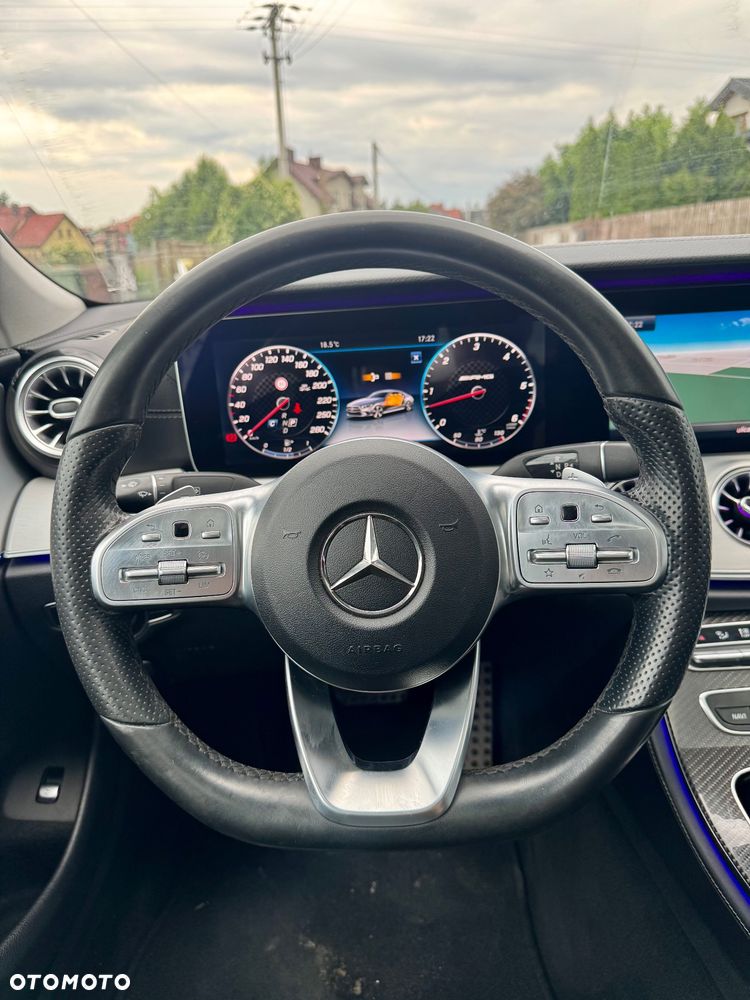 Mercedes-Benz CLS - 19