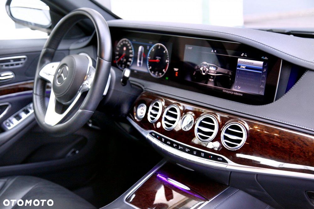 Mercedes-Benz Klasa S 400 d 4-Matic L 9G-TRONIC - 11