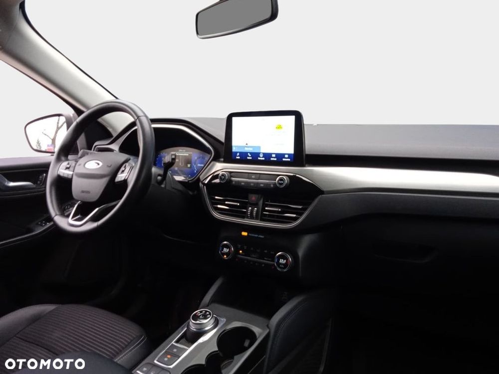 Ford Kuga - 33