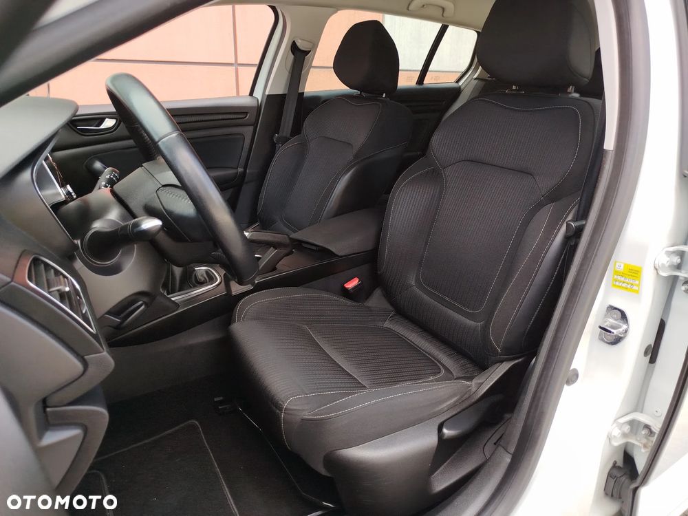 Renault Megane ENERGY TCe 130 INTENS - 8