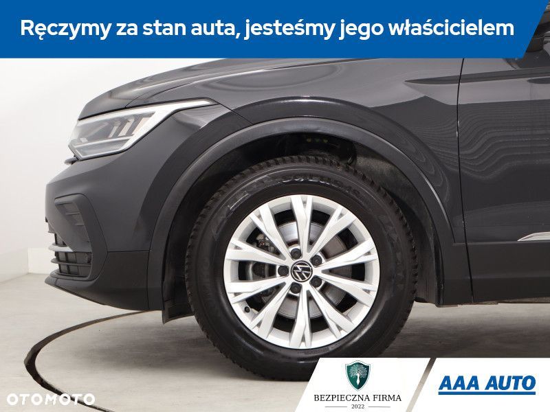 Volkswagen Tiguan - 17