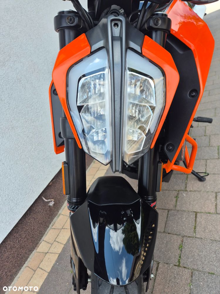 KTM Duke 125 - 15