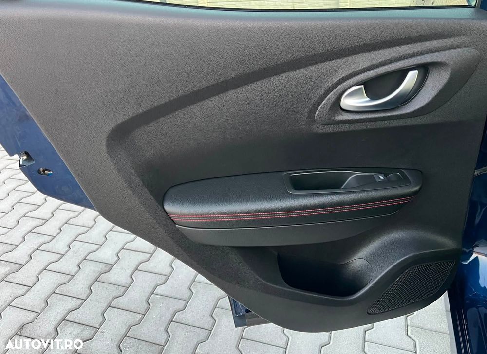 Renault Kadjar TCe EDC GPF Black Edition - 22