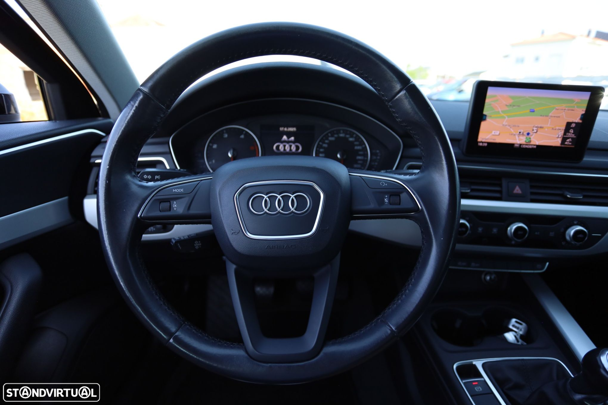 Audi A4 Avant 2.0 TDI Sport - 13