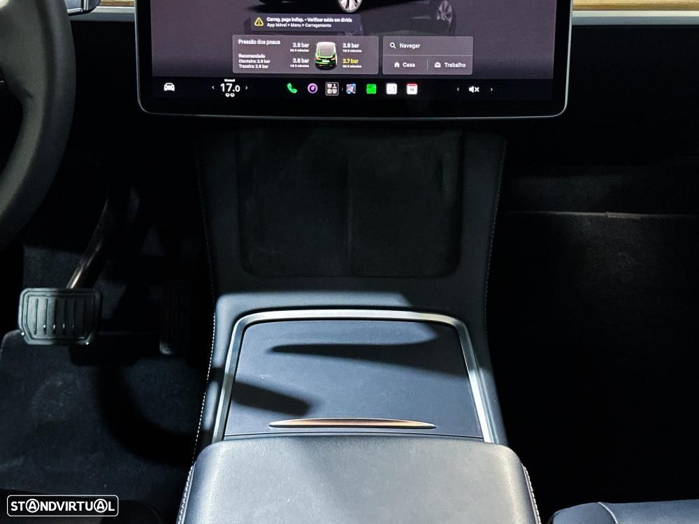Tesla Model Y Long Range Dual Motor AWD - 24