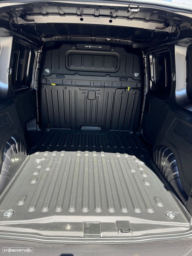 Peugeot Partner 1.5HDI Alphalt 131CV - 10