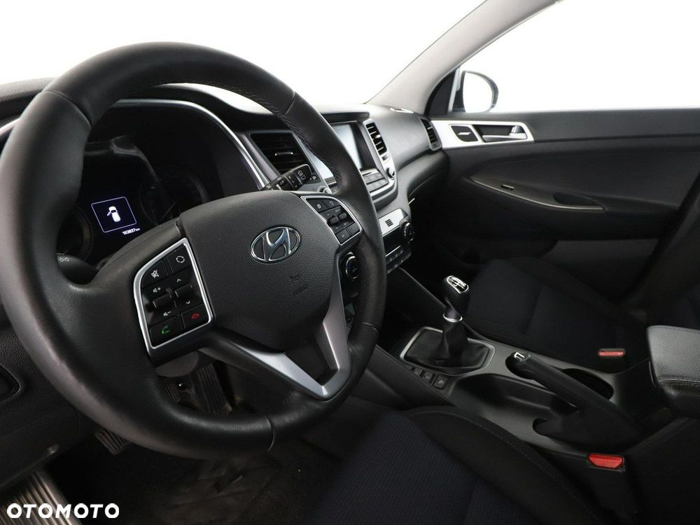 Hyundai Tucson blue 1.6 GDi 2WD Intro Edition - 15