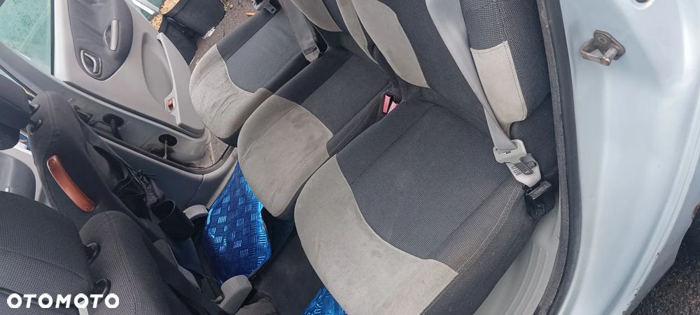 Renault Scenic 2.0 16V Alize - 17