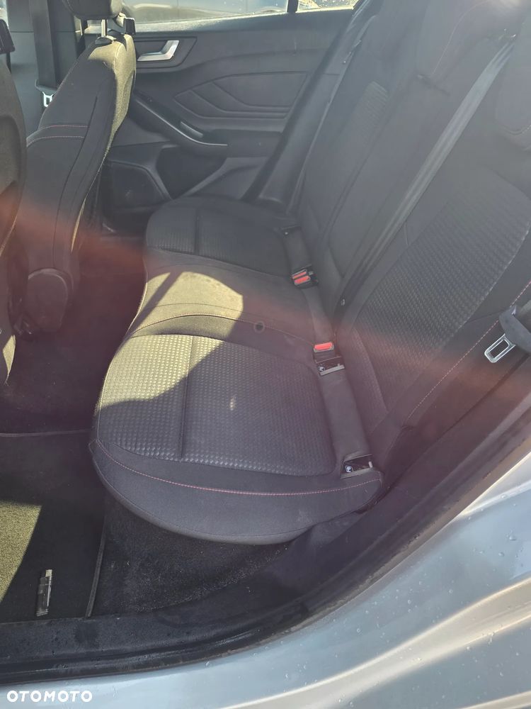 Ford Focus - 4