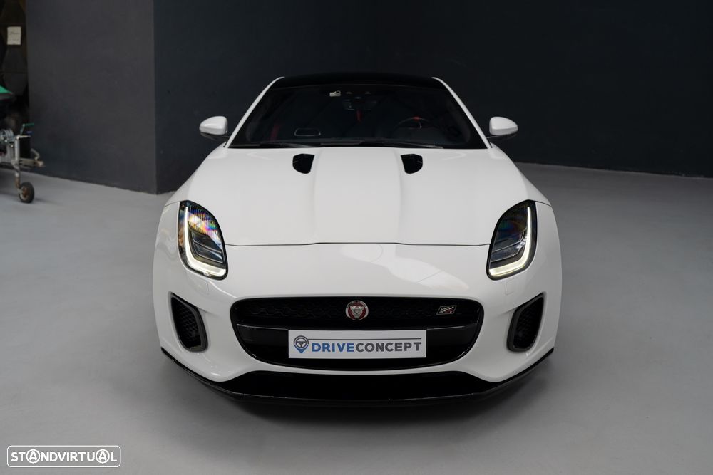 Jaguar F-Type 2.0 i4 Chequered Flag - 5