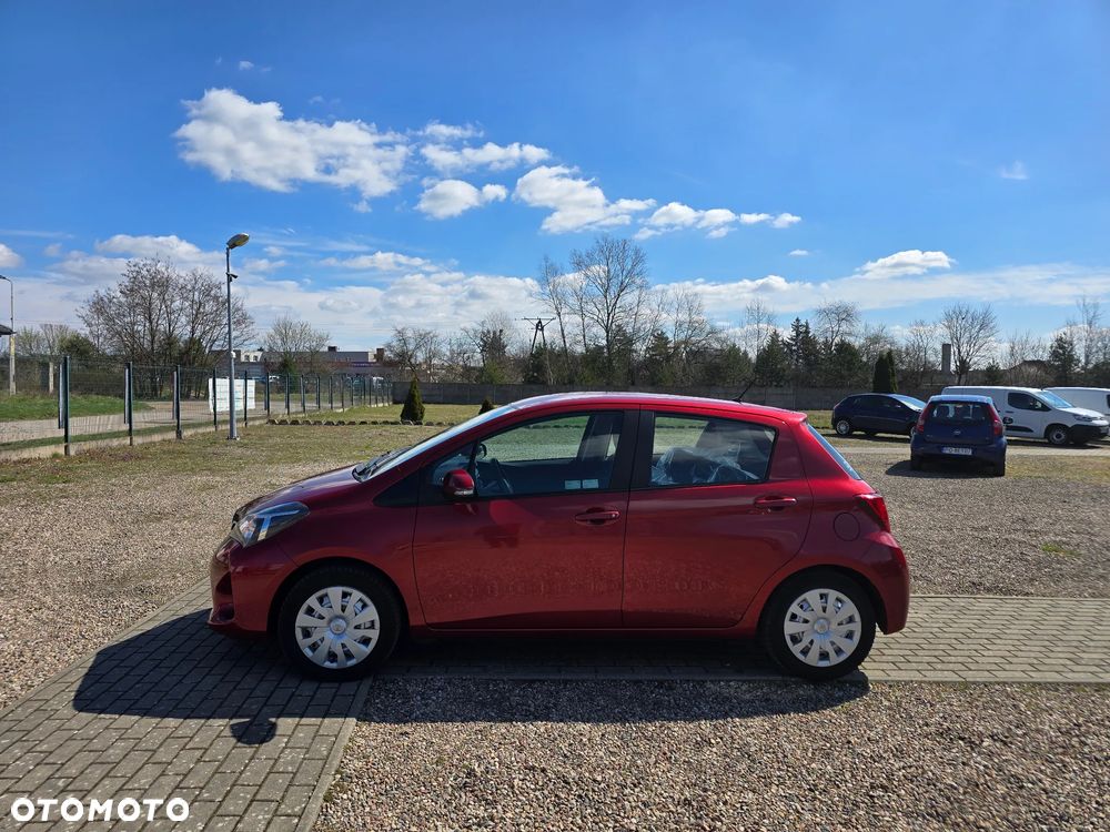 Toyota Yaris 1.33 Premium - 10
