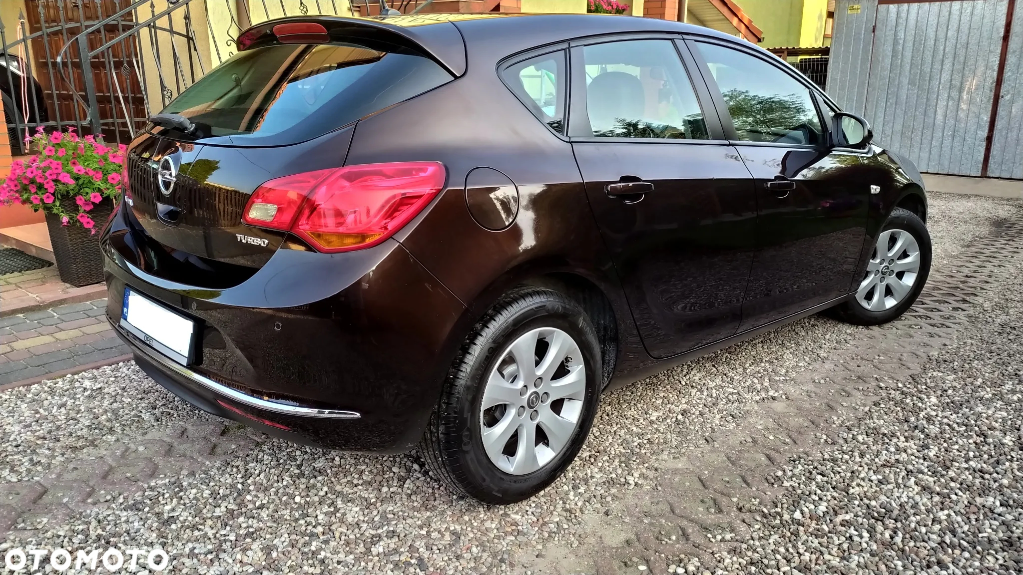 Opel Astra IV 1.4 T EU6 - 5