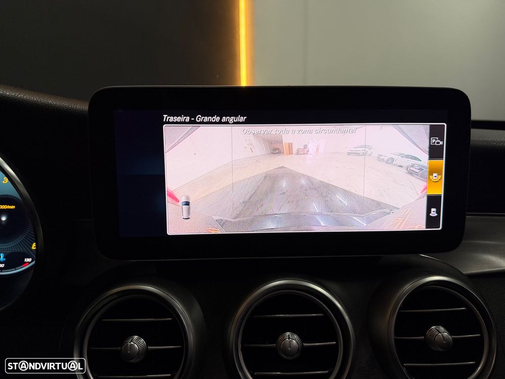 Mercedes-Benz C 220 d Station 9G-TRONIC AMG Line - 32