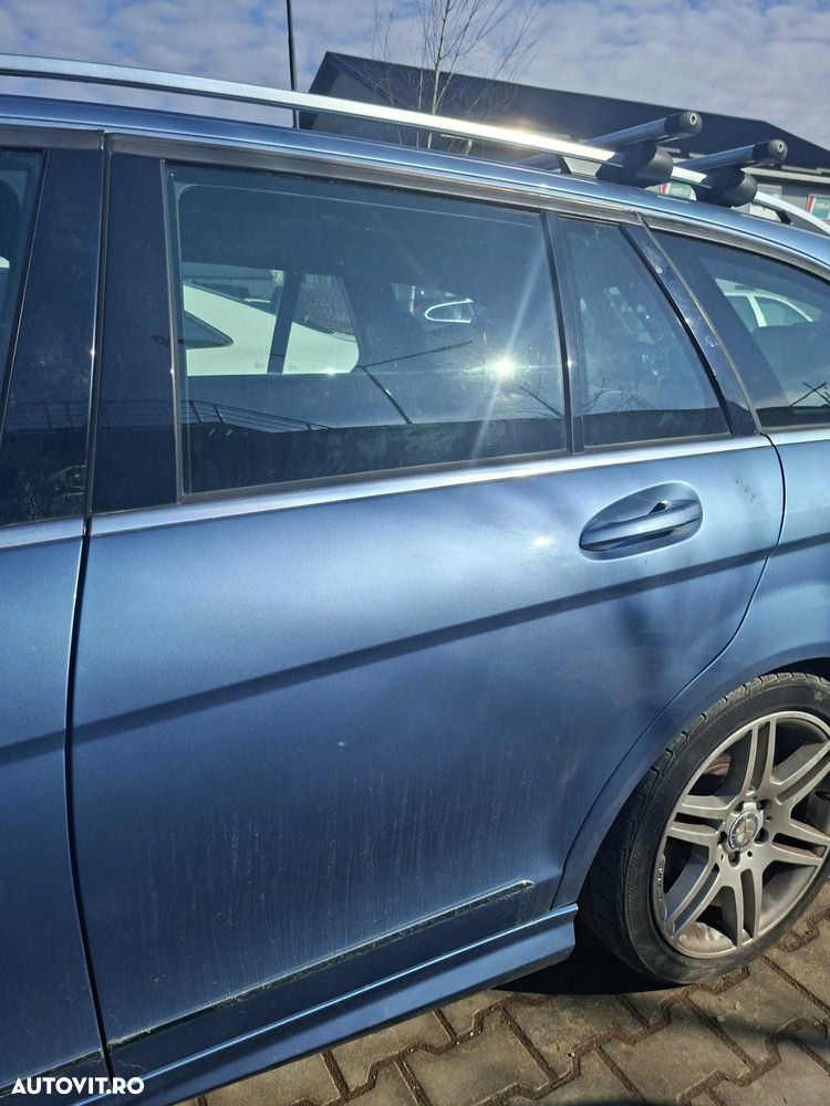 Usa dezechipata stanga/dreapta spate Mercedes C-Class S204 Combi - 1