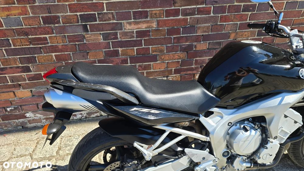Yamaha FZ6 - 21