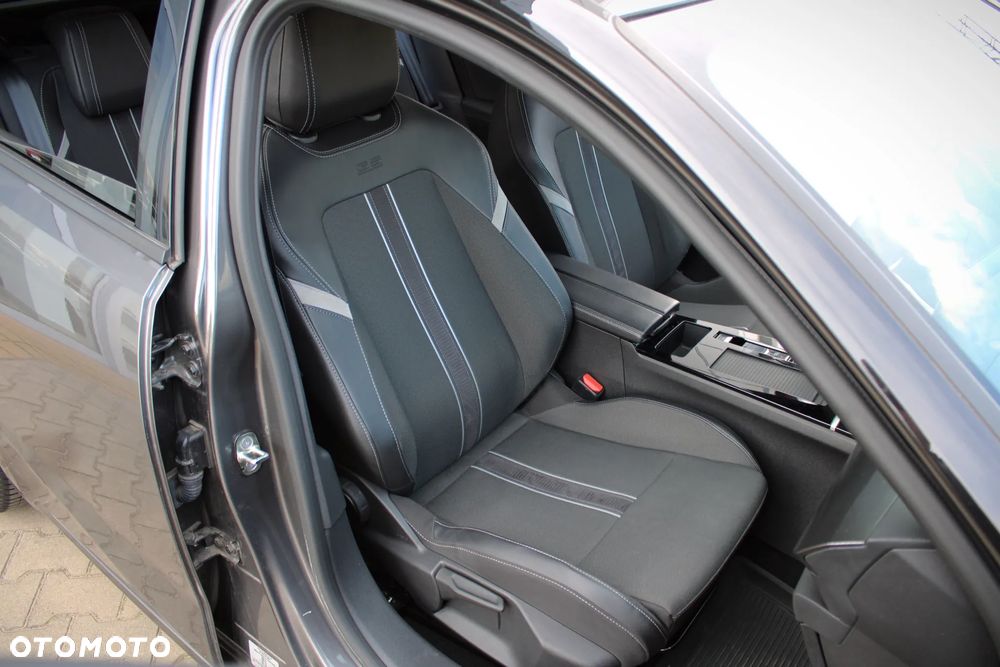 Opel Astra 1.2 T GS S&S - 17