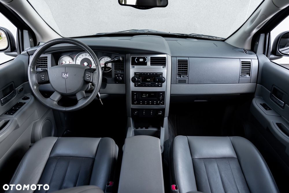 Dodge Durango - 28
