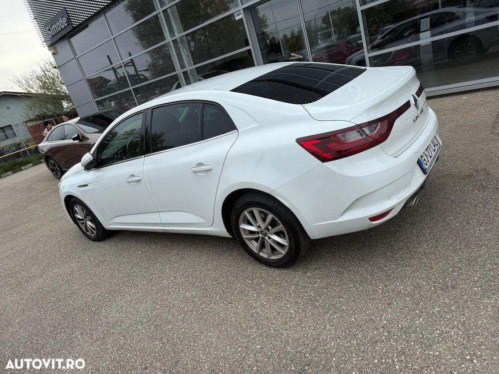Renault Megane TCe GPF Intens - 6