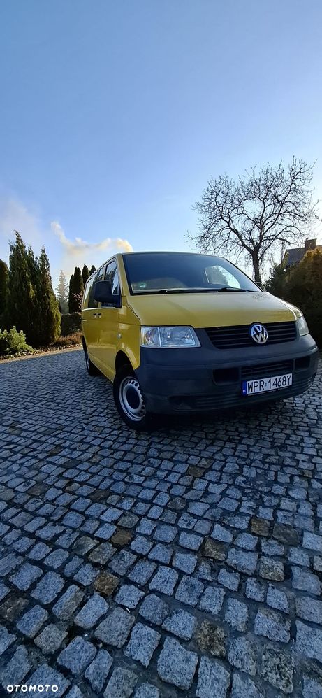 Volkswagen Transporter - 4