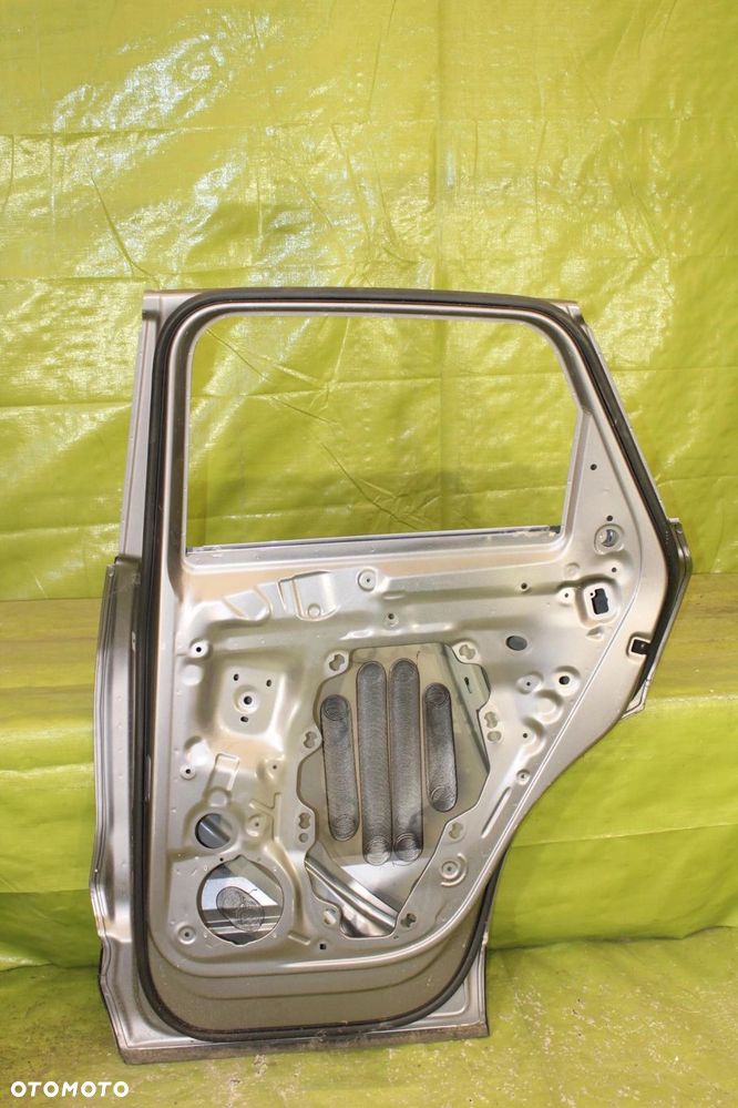 Drzwi Audi Q4 e-tron po 2021r. tył prawy - 2