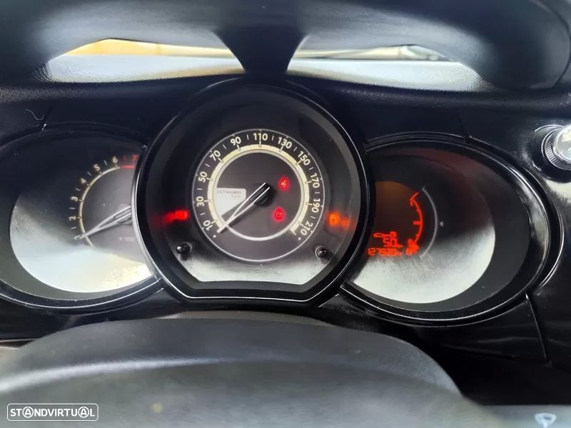 Citroën C3 1.2 VTi Collection — fotografia 12
