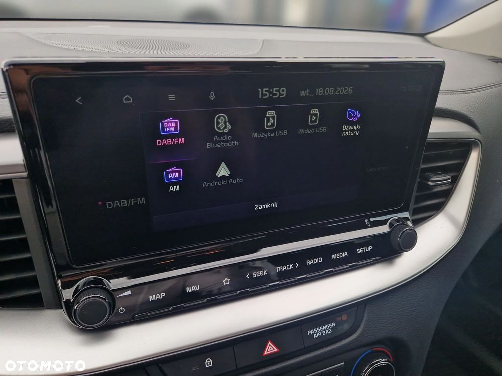 Kia Ceed 1.5 T-GDI M DCT - 30