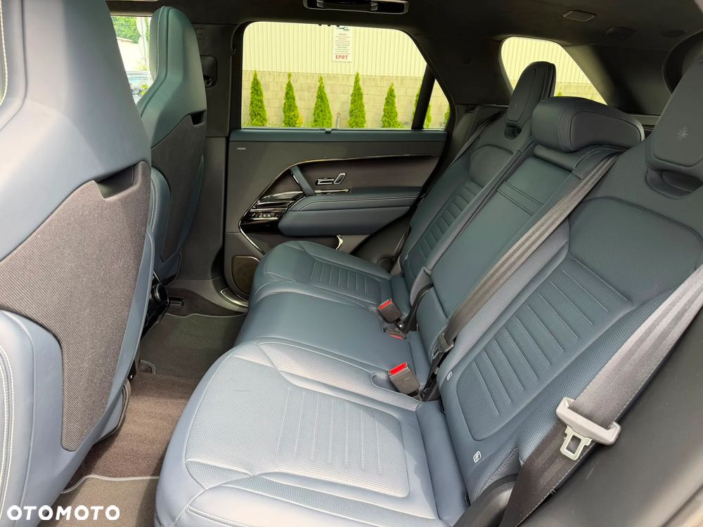 Land Rover Range Rover Sport - 12