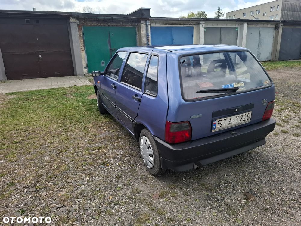 Fiat Uno 1.0 i.e - 8