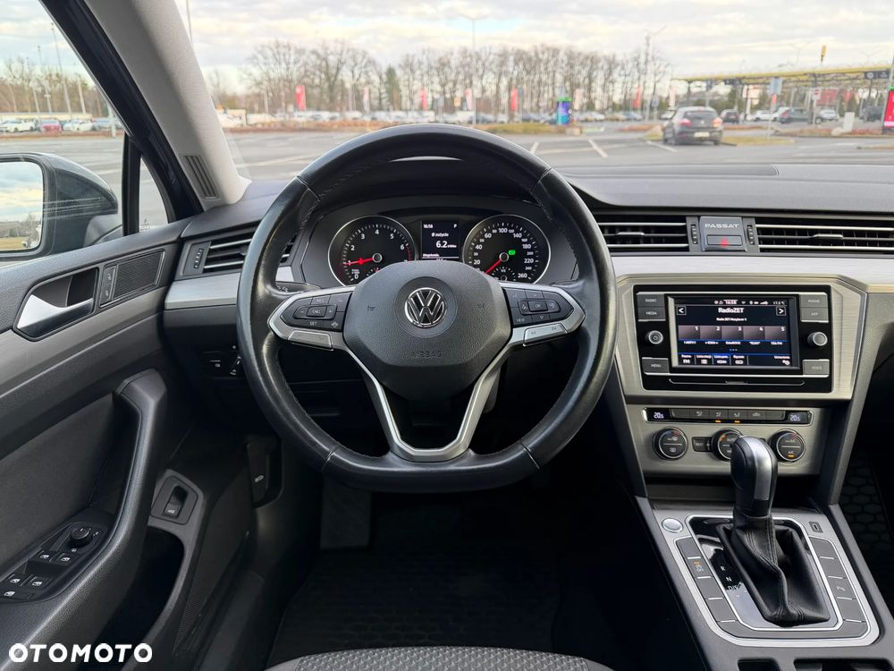 Volkswagen Passat 1.5 TSI EVO Business DSG - 12