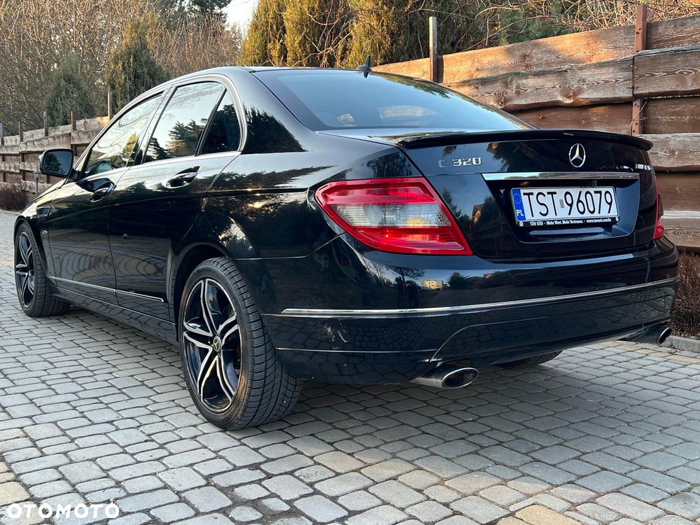 Mercedes-Benz Klasa C 320 CDI 7G-TRONIC Avantgarde Sport Edition - 19