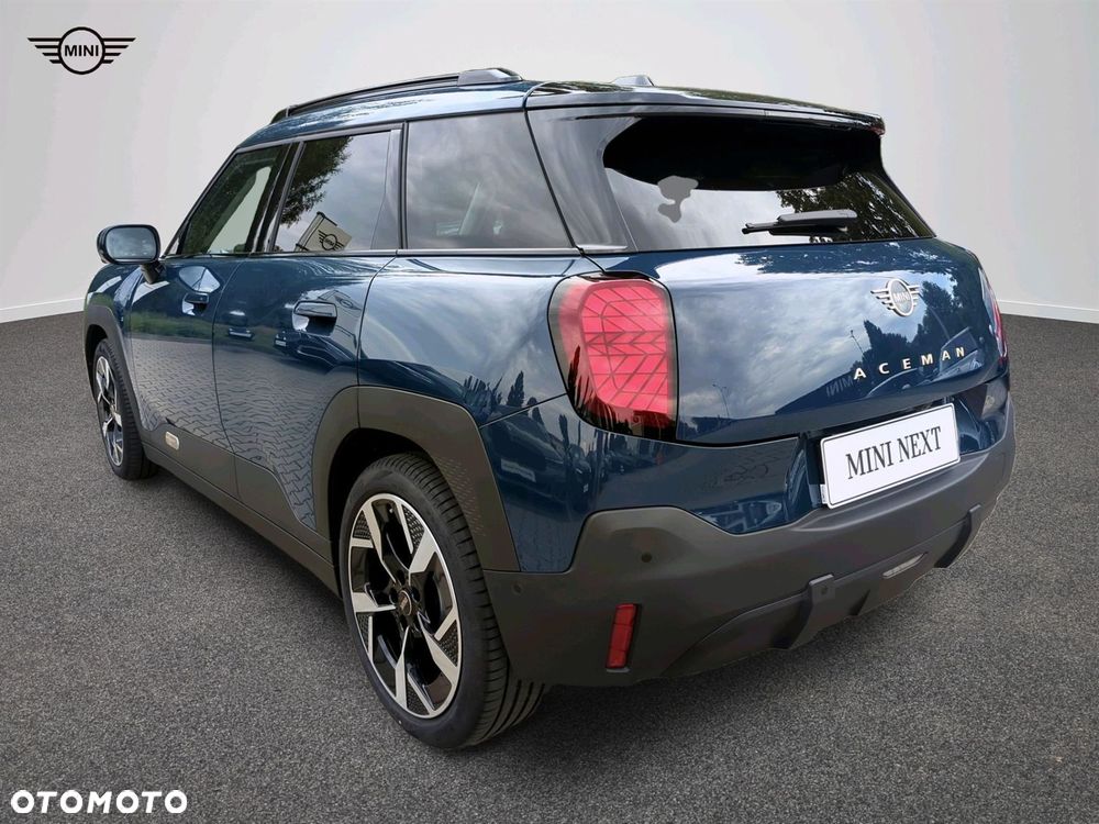 MINI Aceman - 8