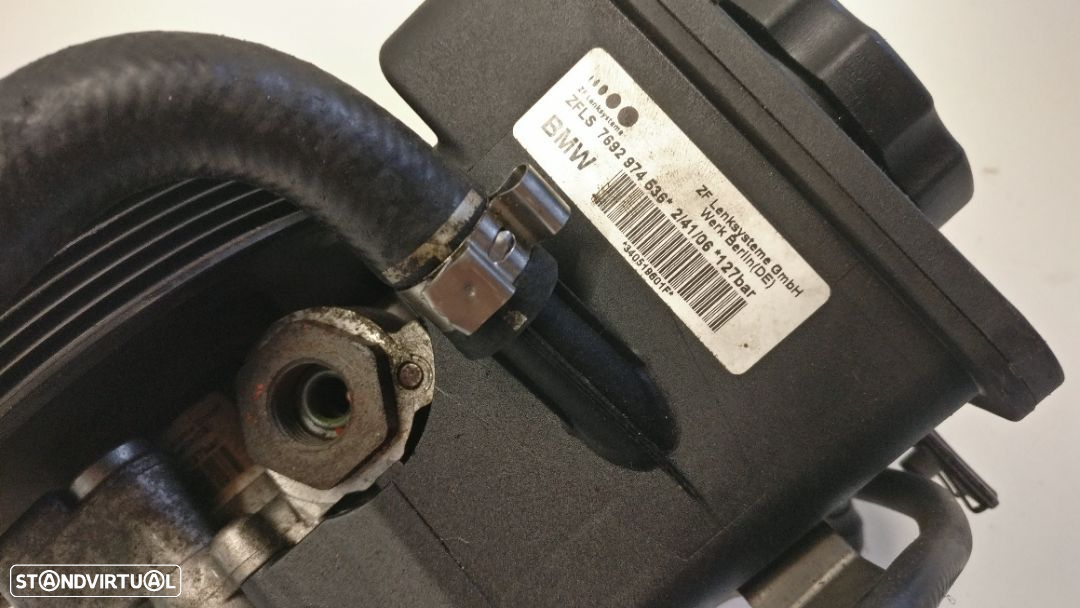 Bomba de direção BMW E60 E61 520d 525d 530d 32416783431 6783431 - 4