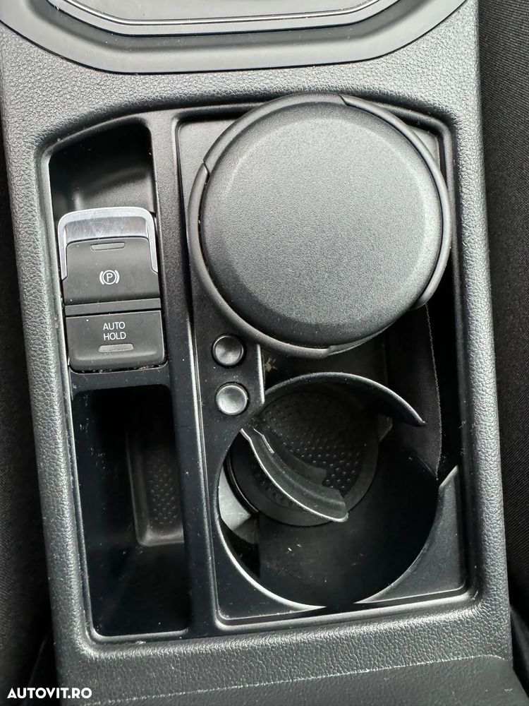 Volkswagen Touran 1.4 TSI DSG Comfortline - 37