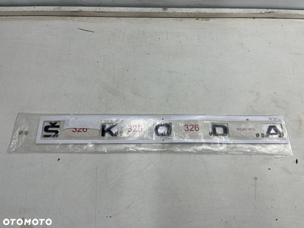 Znaczek Skoda Kodiaq I LIFT 19-24r. NOWY napis znaczek emblemat na klapę bagażnika ORYGINALNY - 1