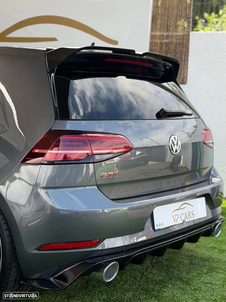 VW Golf 2.0 TSI GTI DSG Performance - 13