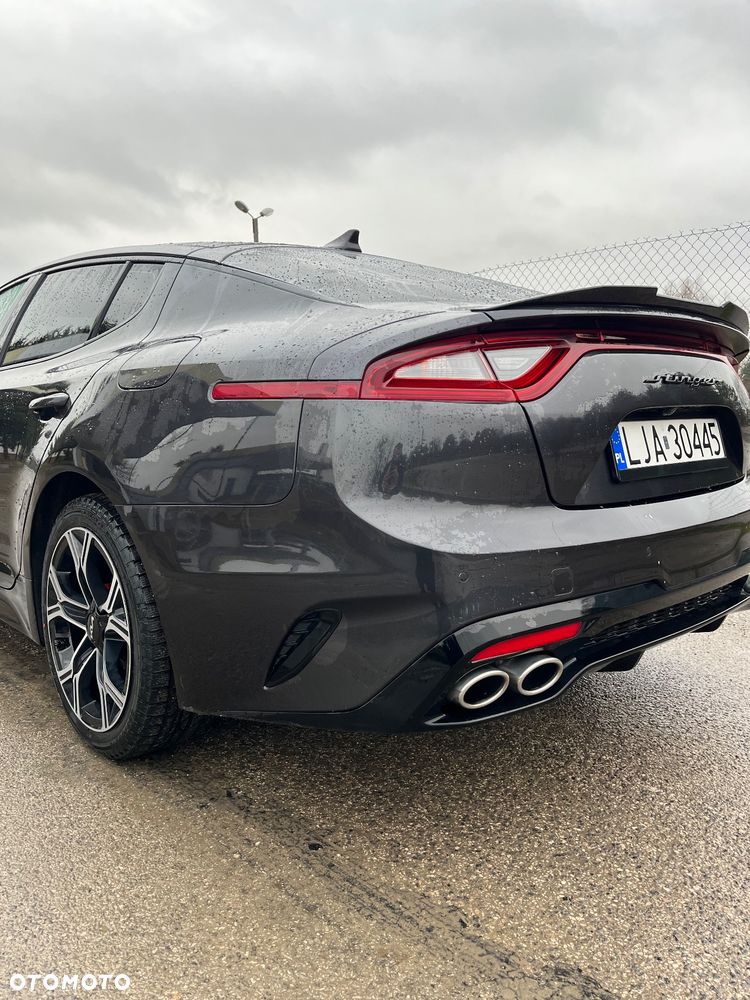 Kia Stinger 2.0 T-GDI GT Line - 8