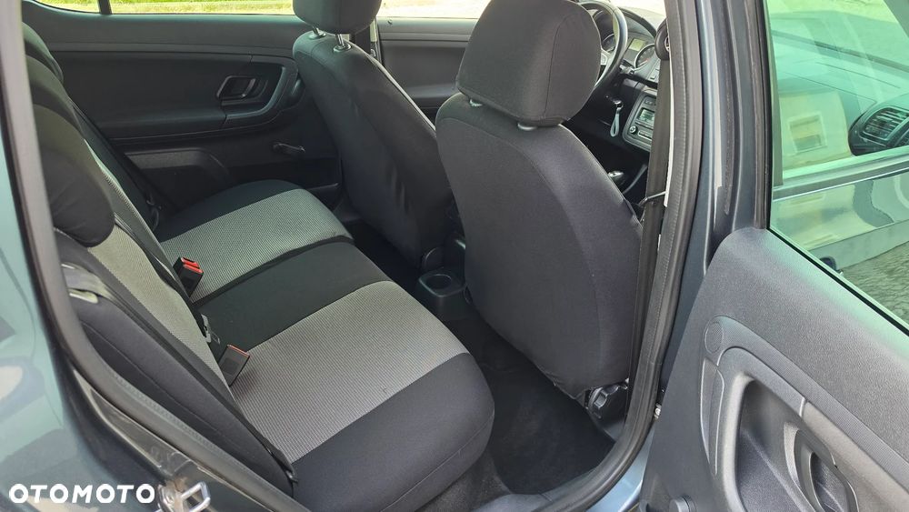 Skoda Fabia 1.2 HTP Ambition - 16