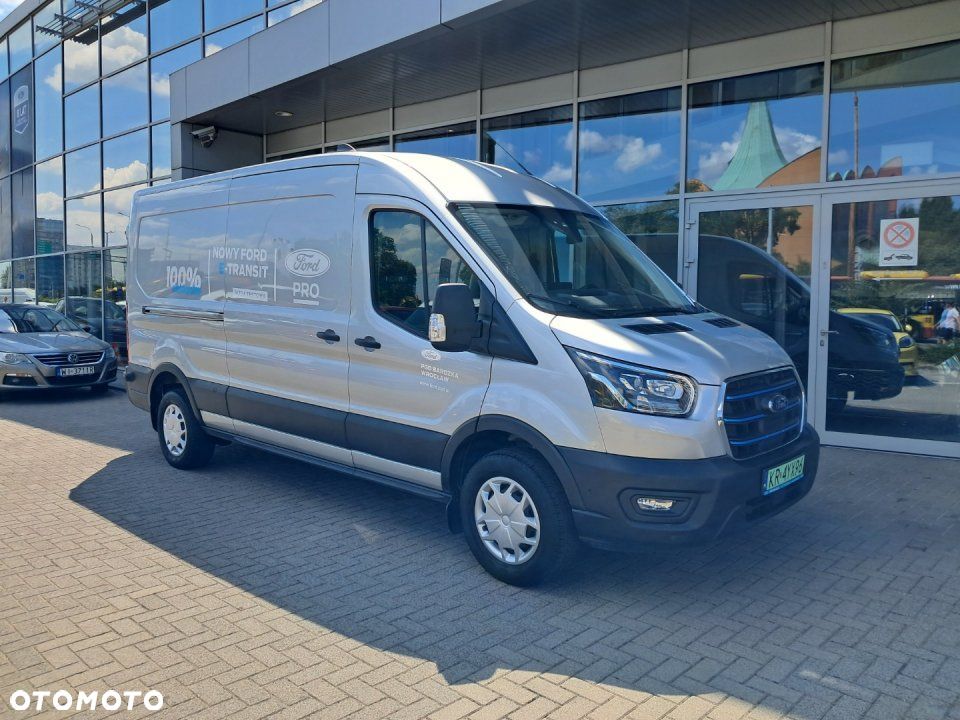 Ford Transit - 10