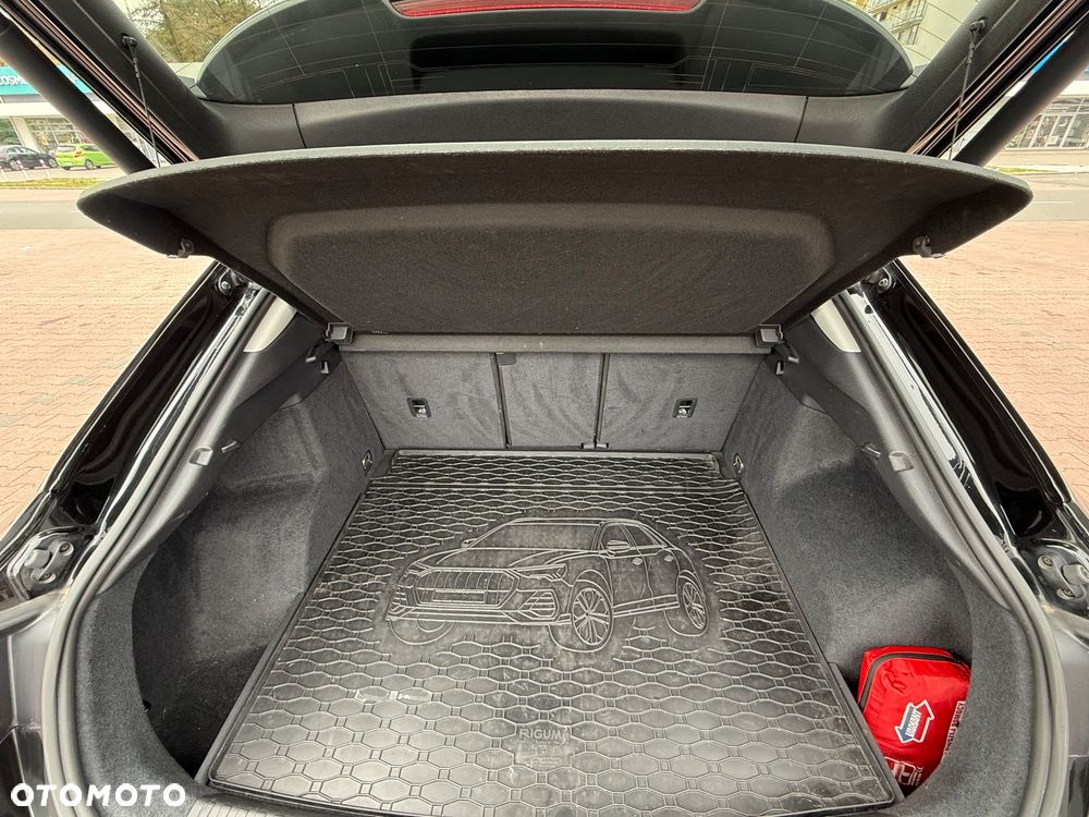 Audi Q3 35 TFSI S tronic - 10