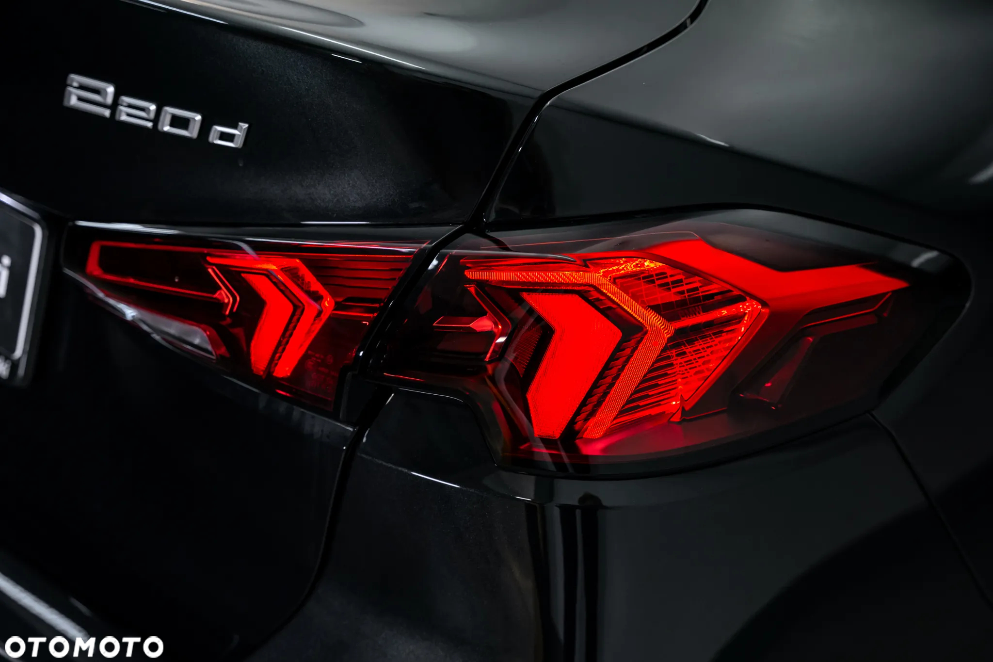 BMW Seria 2 218d M Sport - 14