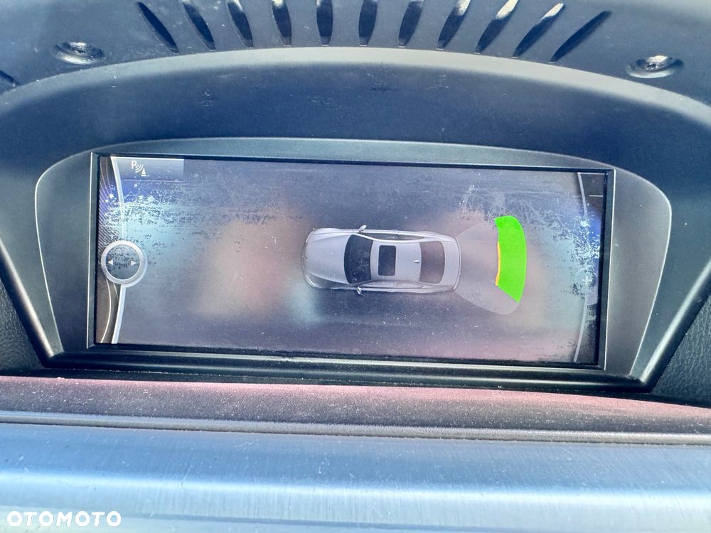 BMW Seria 3 320d - 32