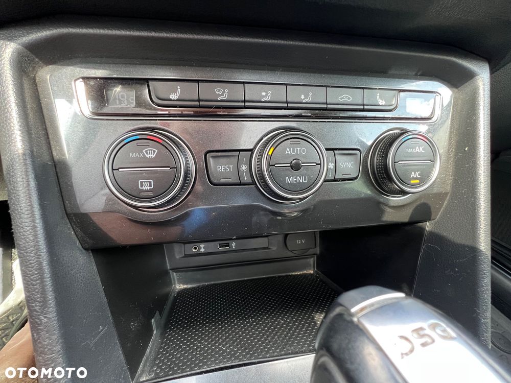 Volkswagen Tiguan 2.0 TDI SCR (BlueMotion Technology) DSG Highline - 32