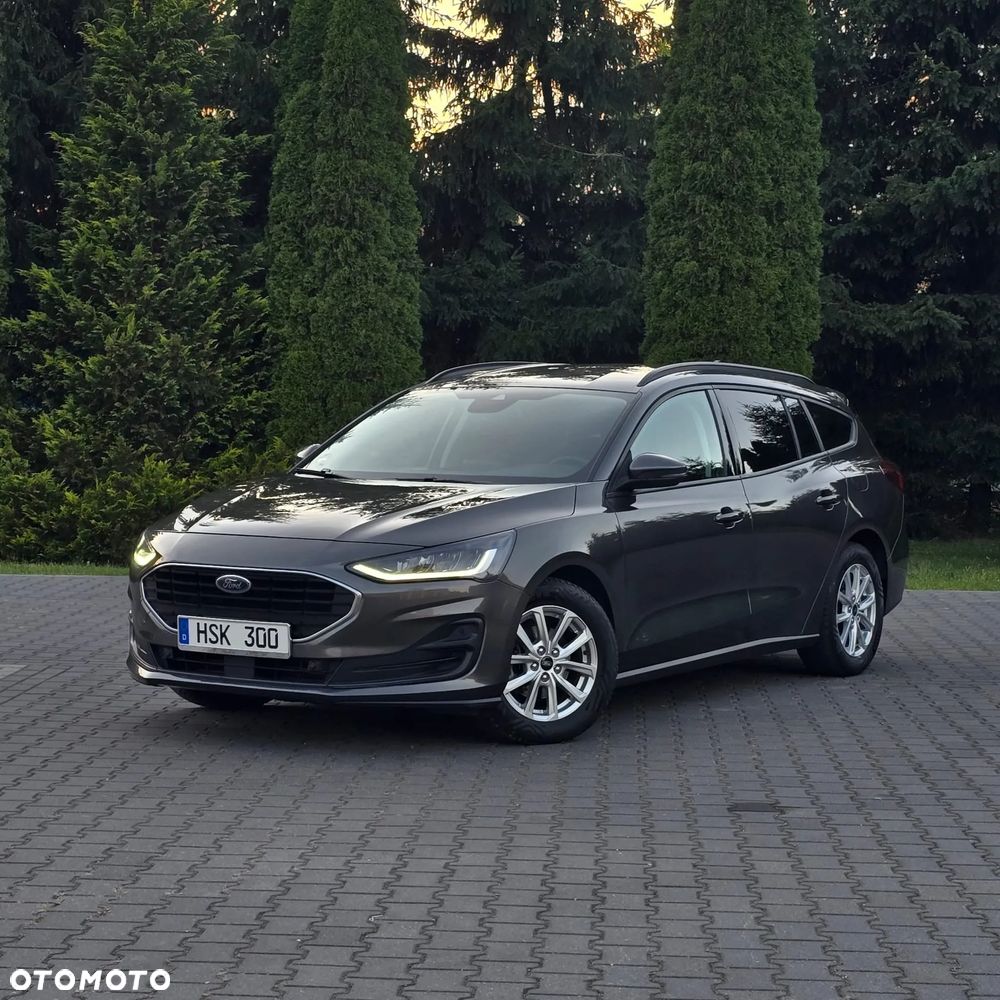 Ford Focus SW 1.0 EcoBoost Hybrid TITANIUM X - 1
