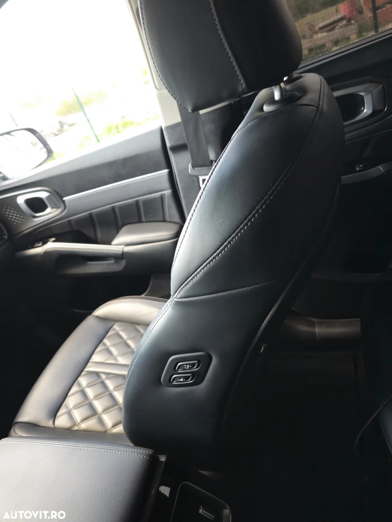 Kia Sorento 2.2 DSL 8DCT 4x2 5P Premium - 25