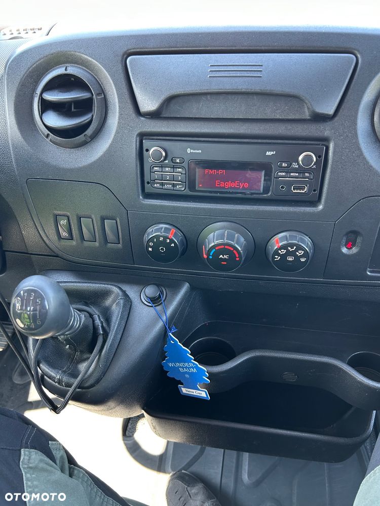 Renault Master 2.3 dci 125 - 8