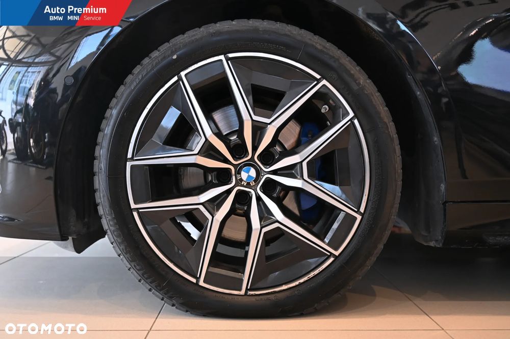 BMW Seria 5 520i mHEV - 24