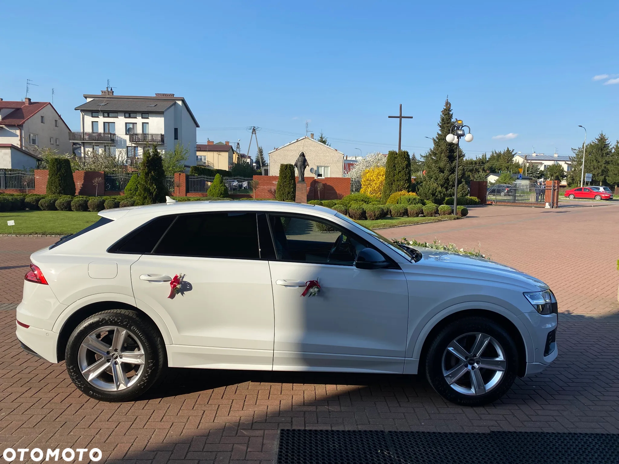 Audi Q8 - 8