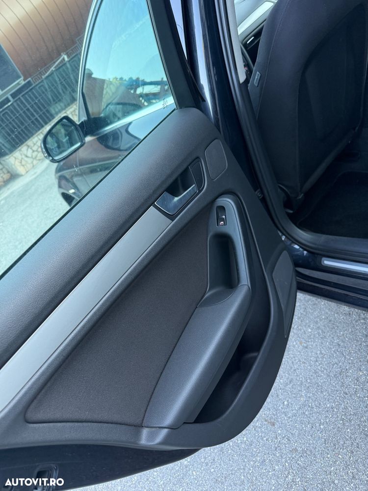 Audi A4 Avant 2.0 TDI Multitronic - 11