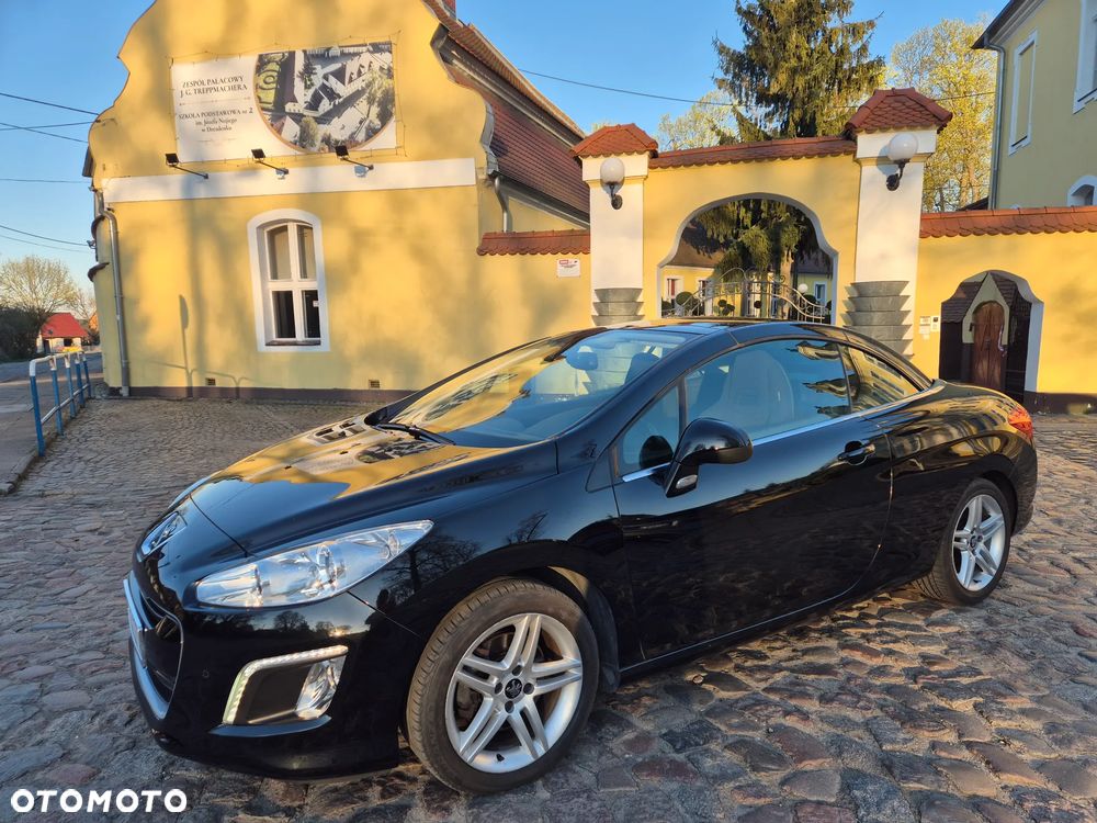 Peugeot 308 CC HDi FAP 163 Roland Garros - 2